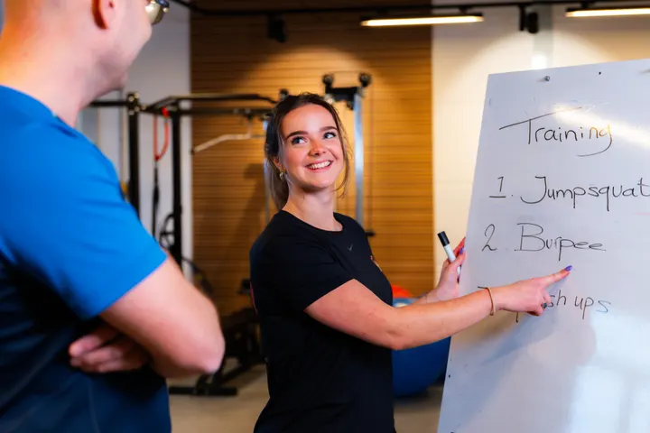 Puur! Is the new natural — sportschool-studio in Binnenstad, Leeuwarden — 2