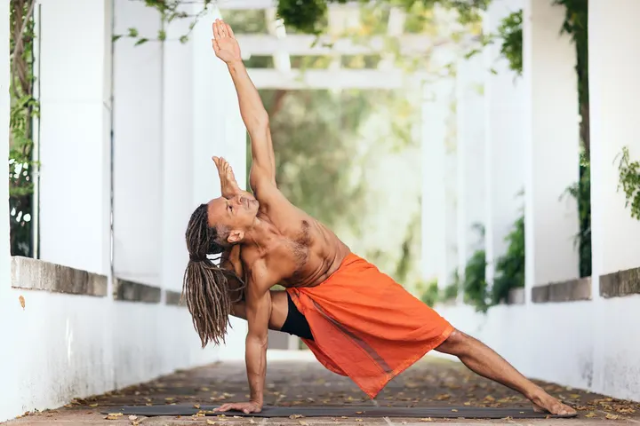 Cosmin Yogi — yoga-studio en Valencia — 2
