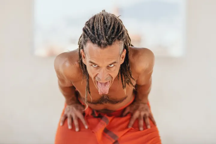 Cosmin Yogi — Yoga en Valencia