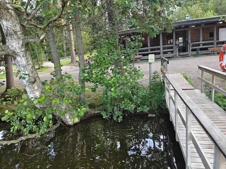 Kuusijärven vanha savusauna — palautuminen-studio – Helsinki — 4