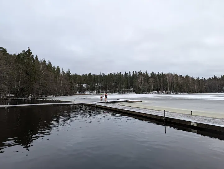 Kuusijärven vanha savusauna — palautuminen-studio – Helsinki — 5