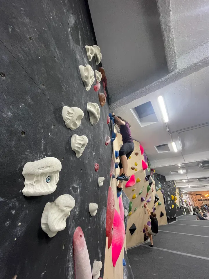 Monobloc La Sagrera — boulder-studio en Barcelona — 3