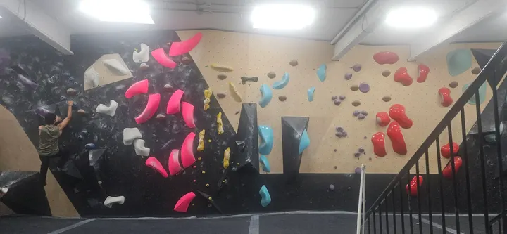 Monobloc La Sagrera — boulder-studio en Barcelona — 5