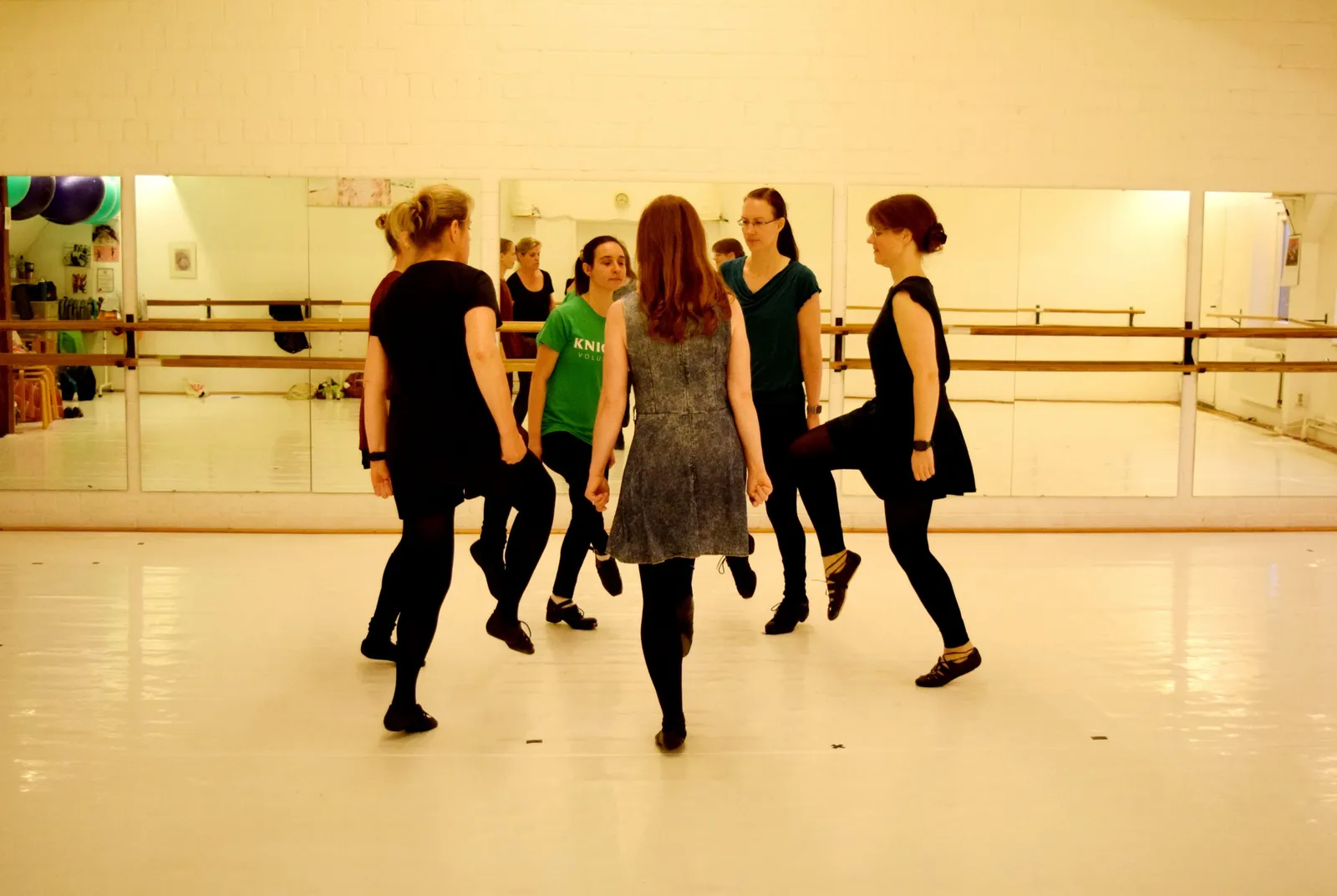 Irish Dance School Bremen / Oldenburg — tanz-studio in Edewecht-Friedrichsfehn — 5