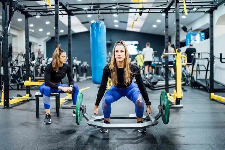 MABUNI: GIMNASIO CON PISCINA — estudio de fitness-studio en Puente de Vallecas, Madrid — 2