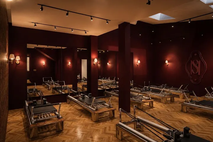 Maison Seventeen — Pilates à Levallois-Perret