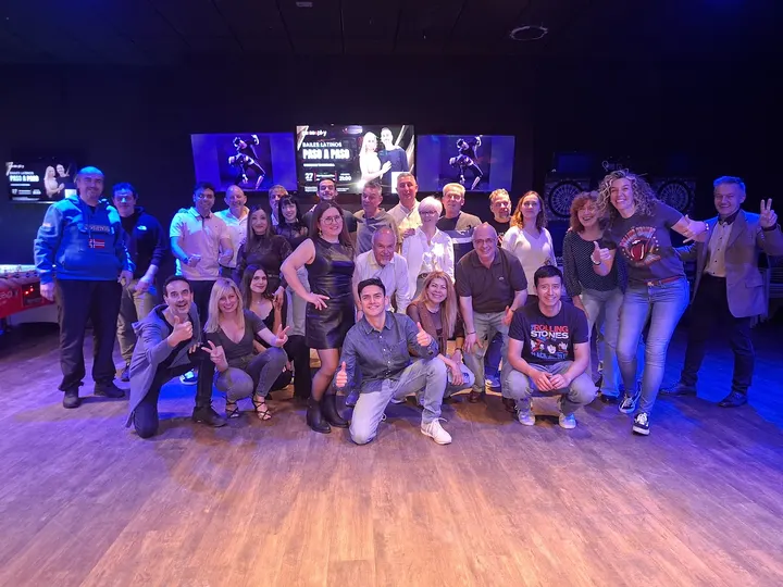 Escuela de Baile Paso A Paso Alcala de Henares — Baile en Nueva Alcalá, Alcalá de Henares
