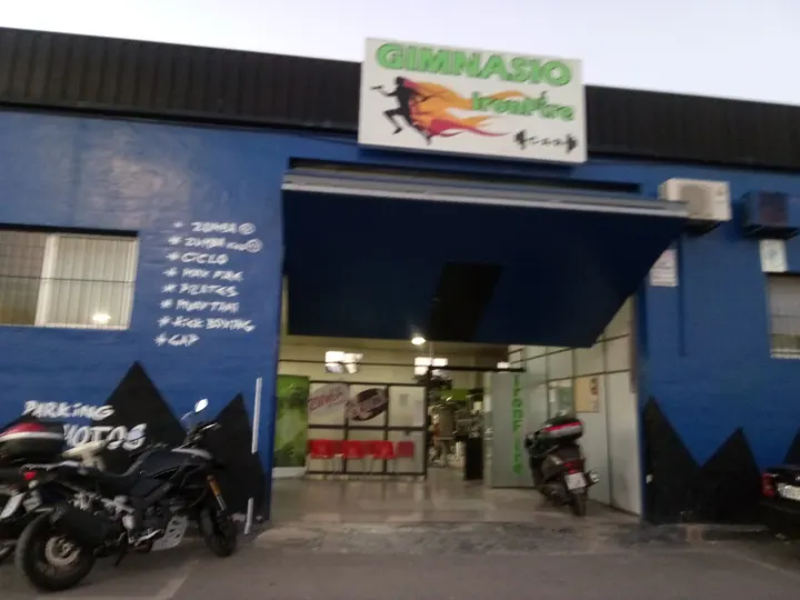 Gimnasio Iron Fire — Estudio de fitness en La Baña, Cartagena