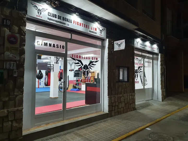 FIGHTERS GYM (Club de Boxeo y Lucha) — estudio de fitness-studio en Valencia — 3
