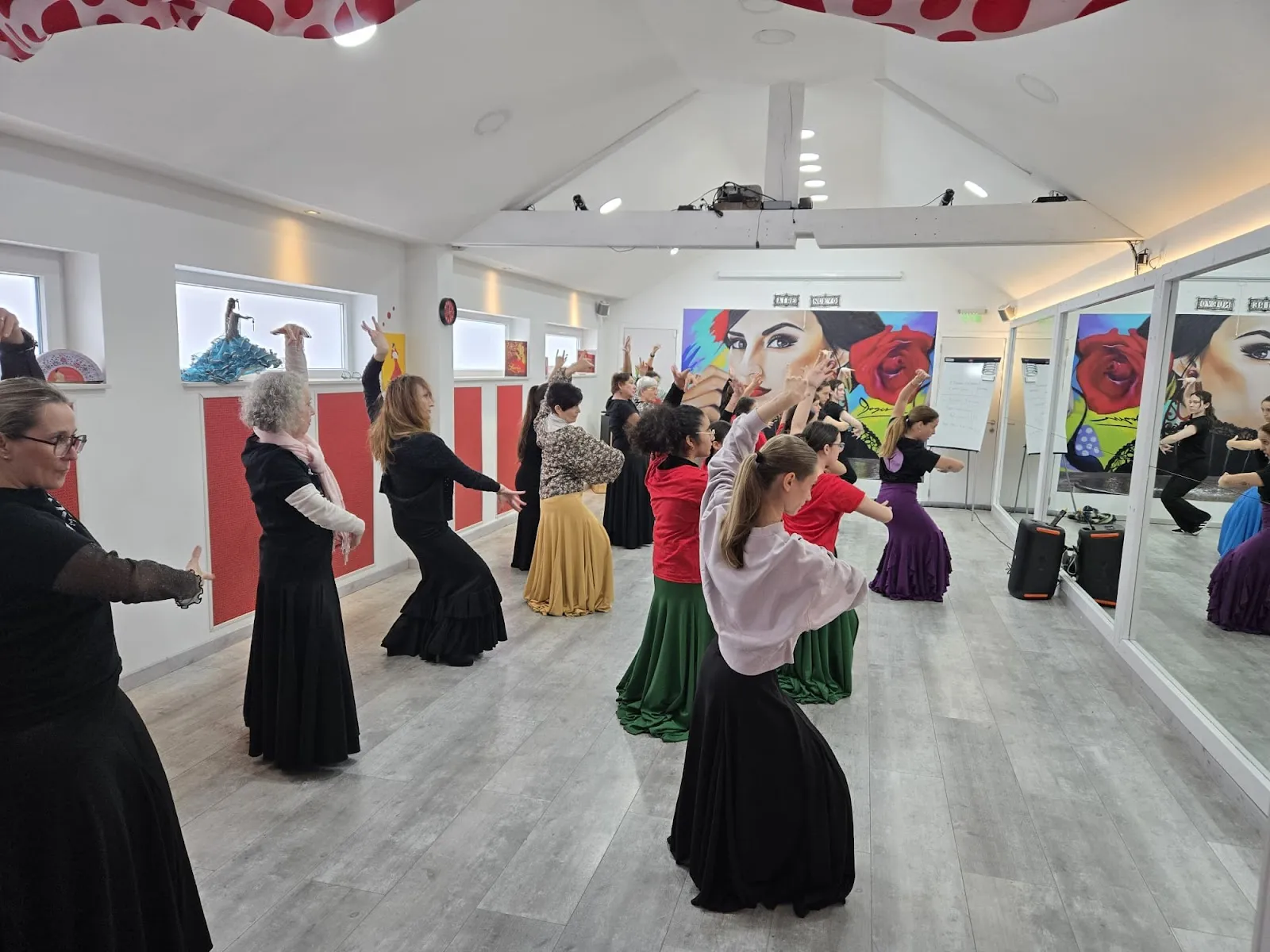 Escola De Dansa Lorena Moll — baile-studio en el Campello — 5