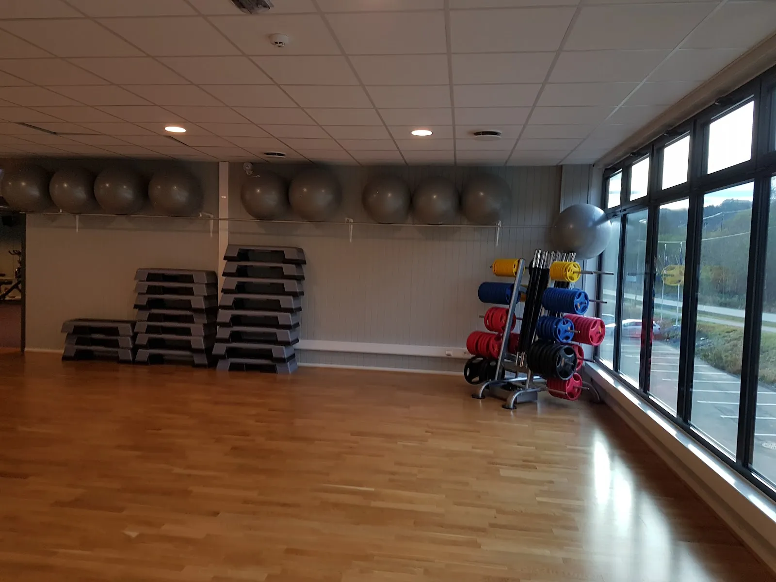 Bjørgen Treningssenter — treningsstudio i Støren — 2