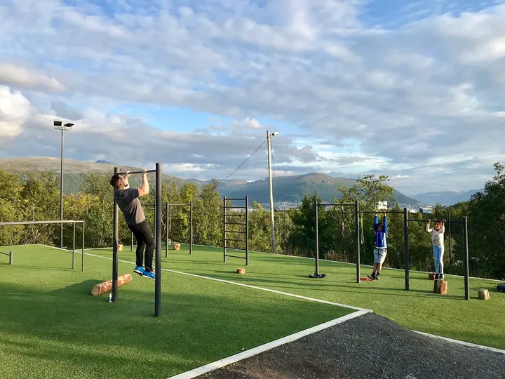 Rundvannet treningspark — Calisthenics i Hamna, Tromsø