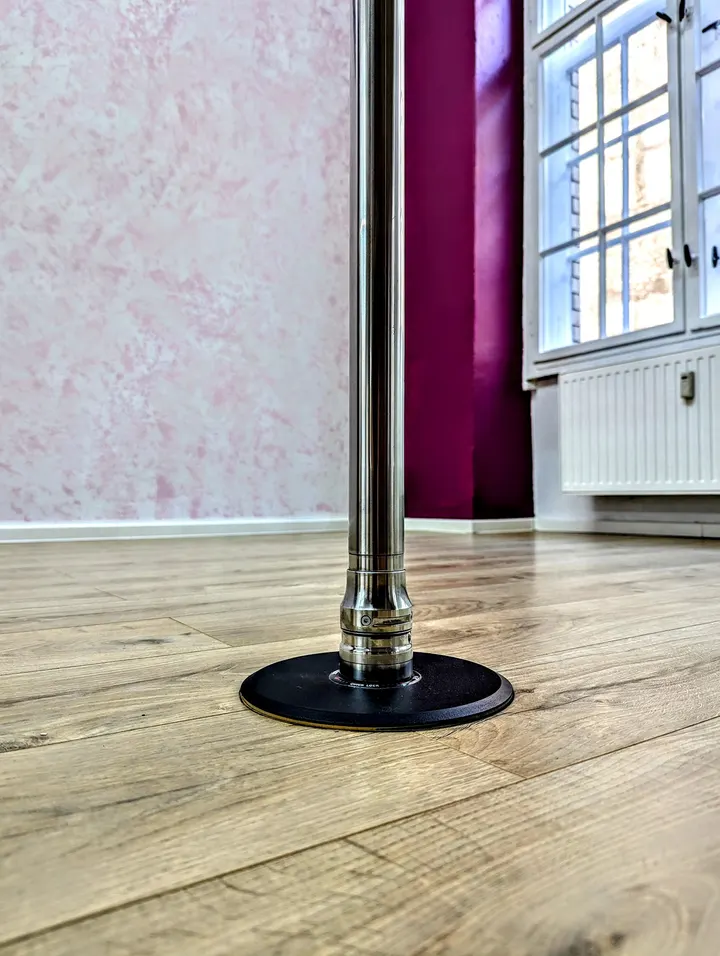 Way to Pole & Dance — pole fitness-studio in Berlin — 3
