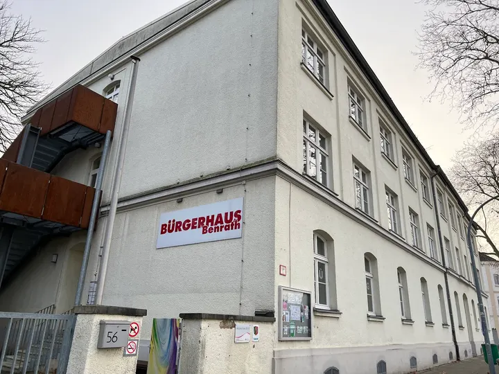 Fitness Benrath Yoga-Rückenfit-Pilates — yoga-studio in Benrath, Düsseldorf — 2