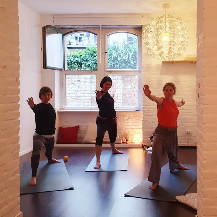 Tanzkörpertraining — yoga-studio in Dresden — 6