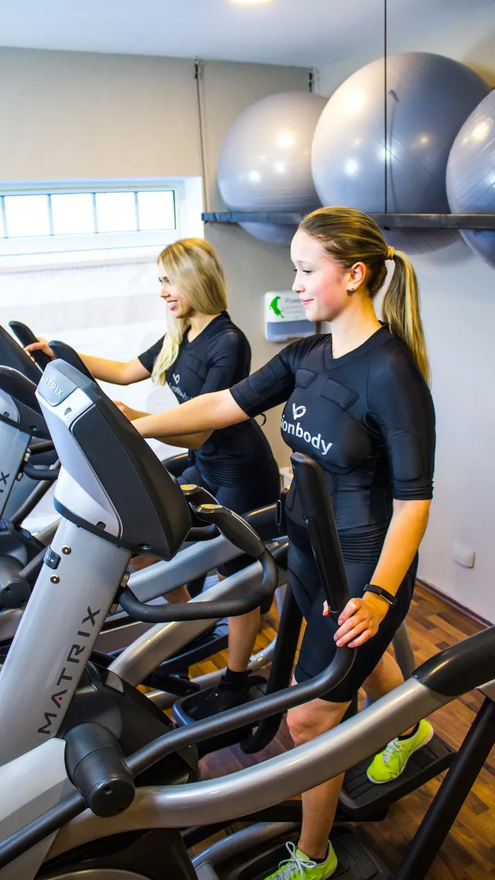 Power Surge — pt-studio in Ziegelhütte, Lauf an der Pegnitz — 3