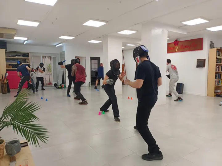 Centre Astartes — artes marciales-studio en Centre, L'Hospitalet de Llobregat — 2