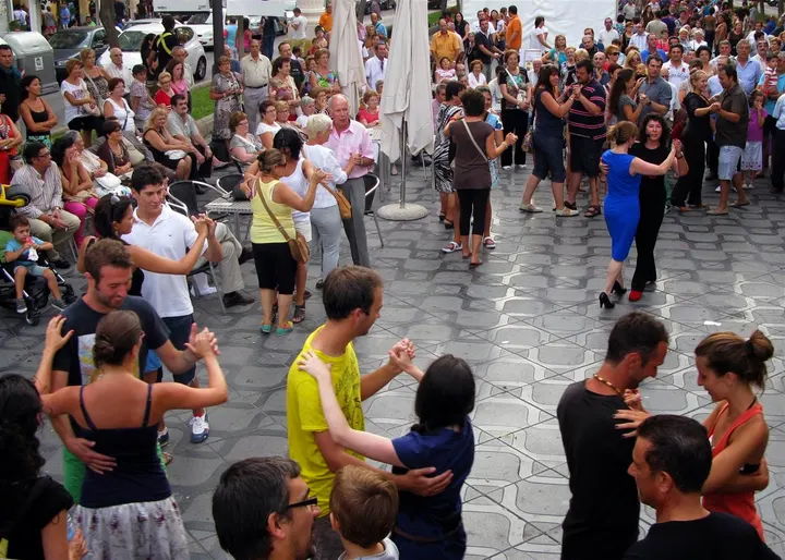 Asociación Cultural Espacio De Tango — baile-studio en Tarragona — 3