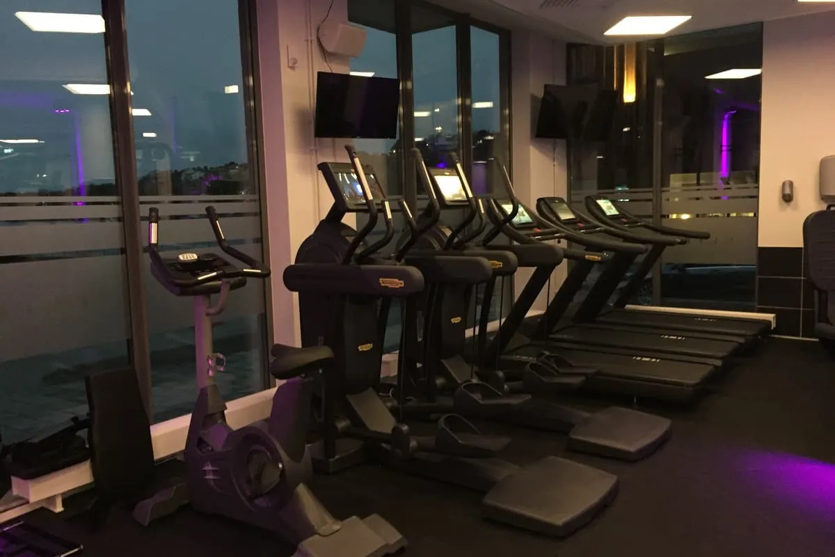 Elit Sports Club — träningsstudio-studio i Gröndal, Stockholm — bild 2