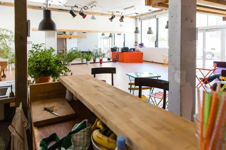 Satyam yoga — Yoga à Gratte-Ciel, Villeurbanne