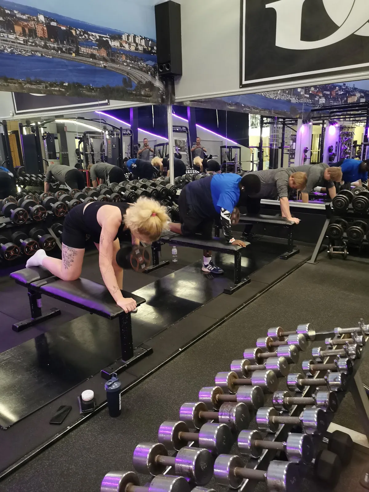 Grand Gym — träningsstudio-studio i Trossö, Karlskrona — bild 2