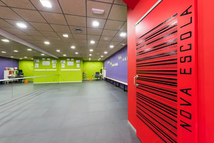 A.C. LA NOVA ESCOLA — baile-studio en Castellón de la Plana — 2