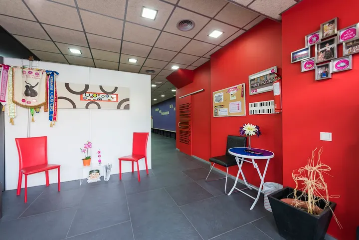 A.C. LA NOVA ESCOLA — baile-studio en Castellón de la Plana — 3
