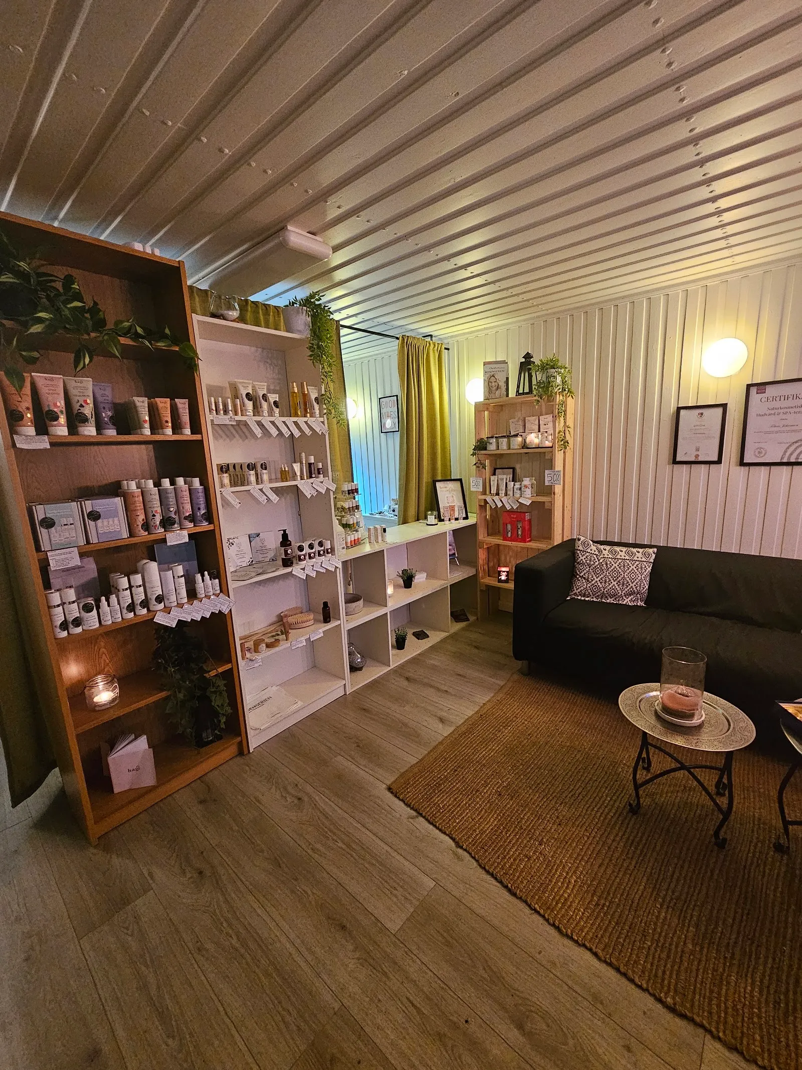 Tess Yoga Träning & Massage — yoga-studio i Idre — 3