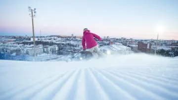 SkiStar Hammarbybacken — studio-studio i Hammarby Sjöstad, Stockholm — bild 2