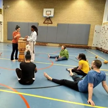 CN Capoeira - Rivierenbuurt — Vechtsport in Zuid, Amsterdam