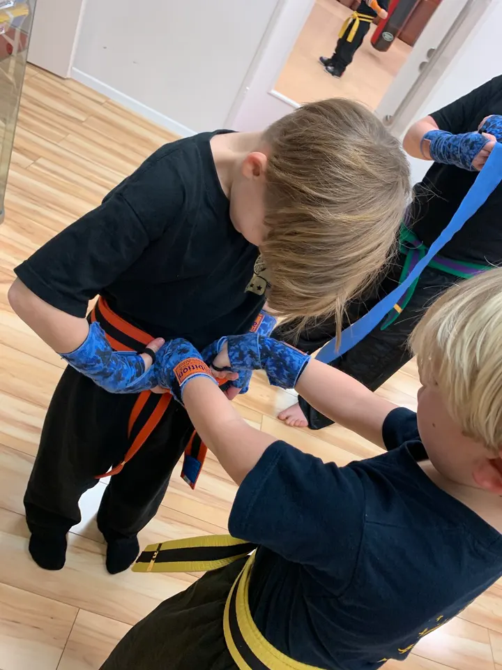 ambition Kickboxen & Modern Arnis — kickboxen-studio in Osdorf, Hamburg — 2