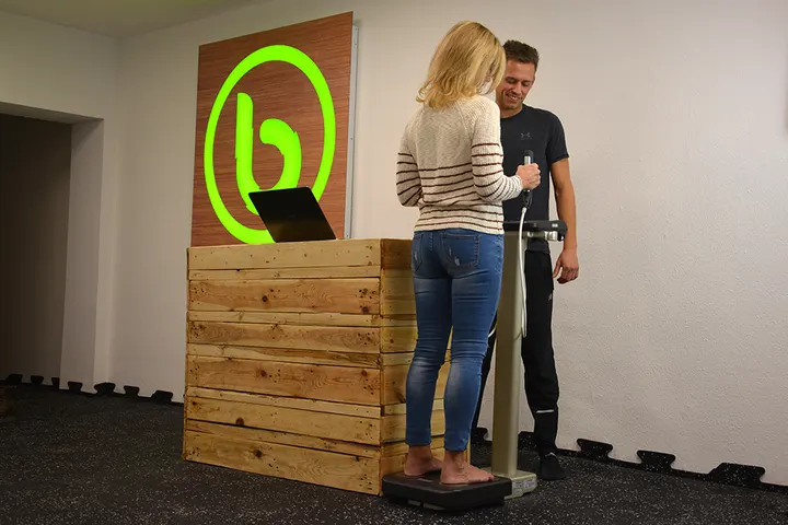 twobfit Schulstraße — ems-training-studio in Kirchhellen-Mitte, Bottrop — 3