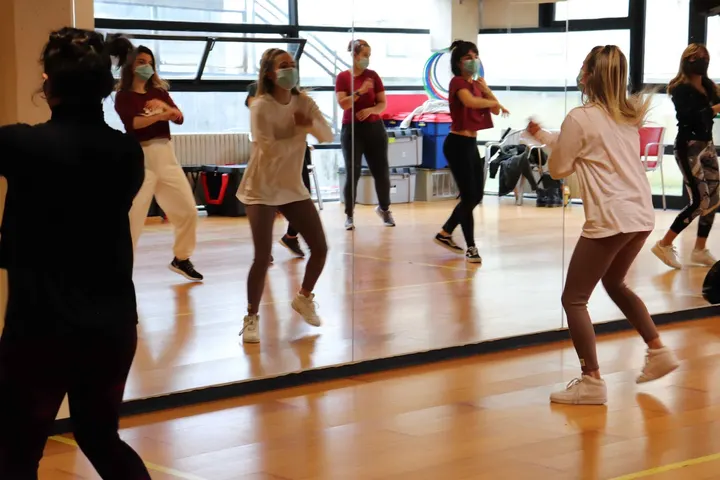 Escuela De Baile Swing Donostia — Baile en Ategorrieta - Ulia, Donostia / San Sebastián