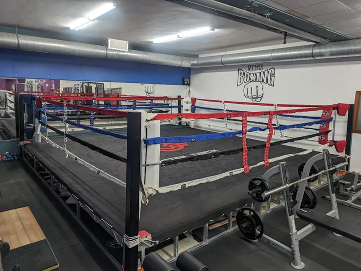 MAT — artes marciales-studio en Marín — 3