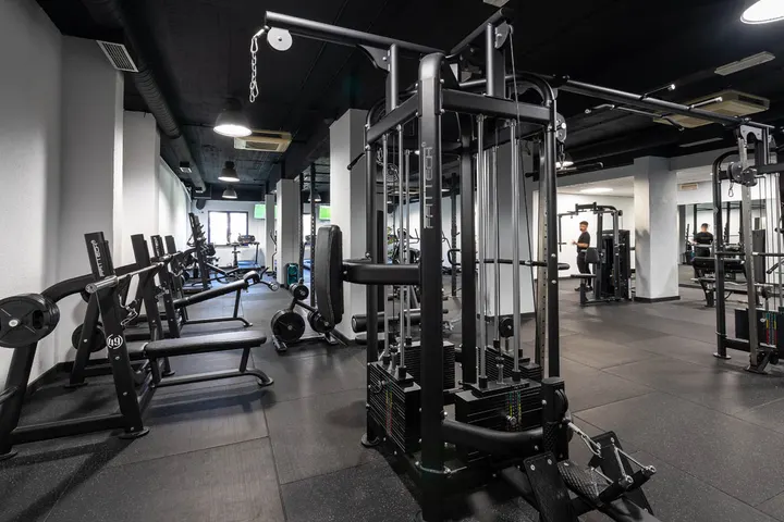 No Oásis treinas com apoio profissional e comunidade real — ginásio-studio em Leiria — 6