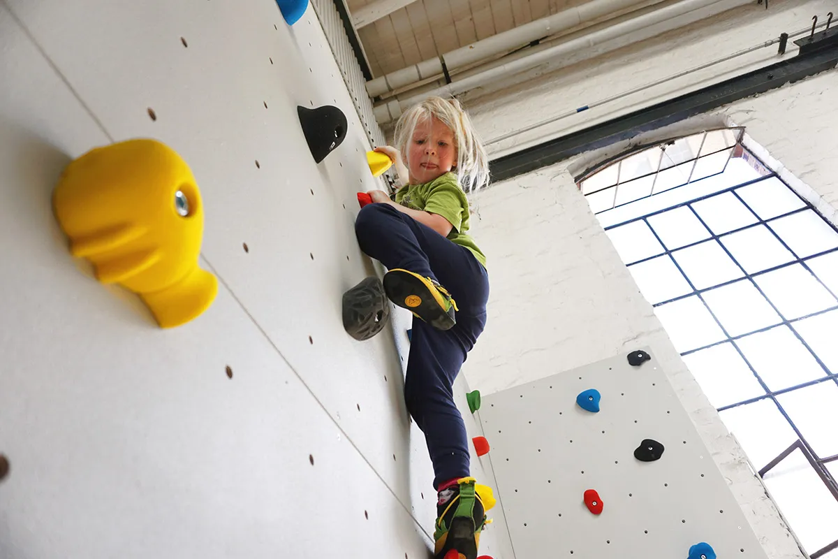 Die Gämse Boulderhalle Wildau — klättring-studio i Berlin — 4