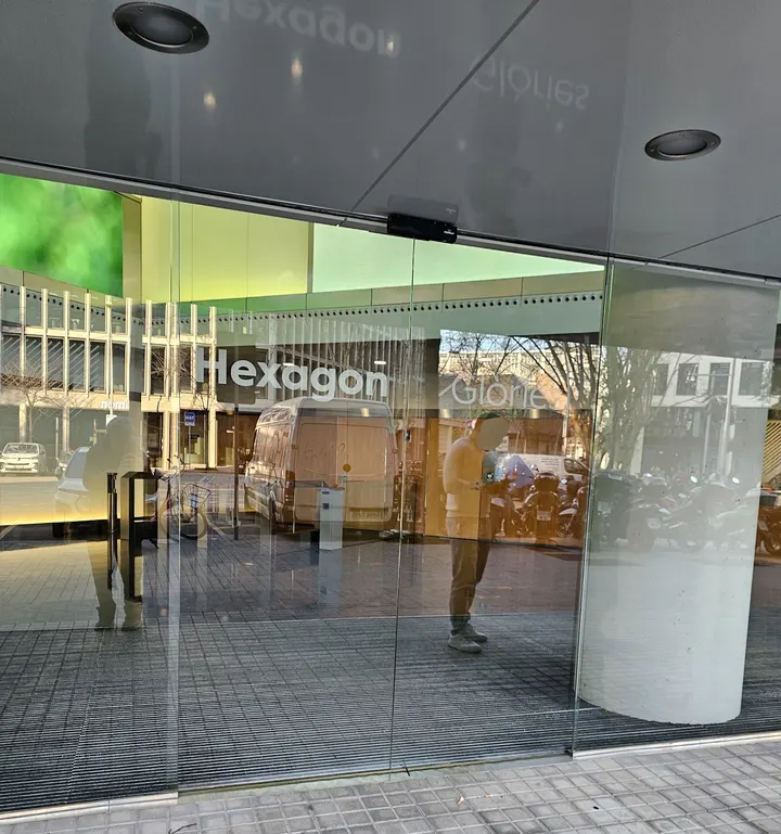Urban Gorillas - Hexagon Glories Office — estudio de fitness-studio en Sant Martí, Barcelona — 3