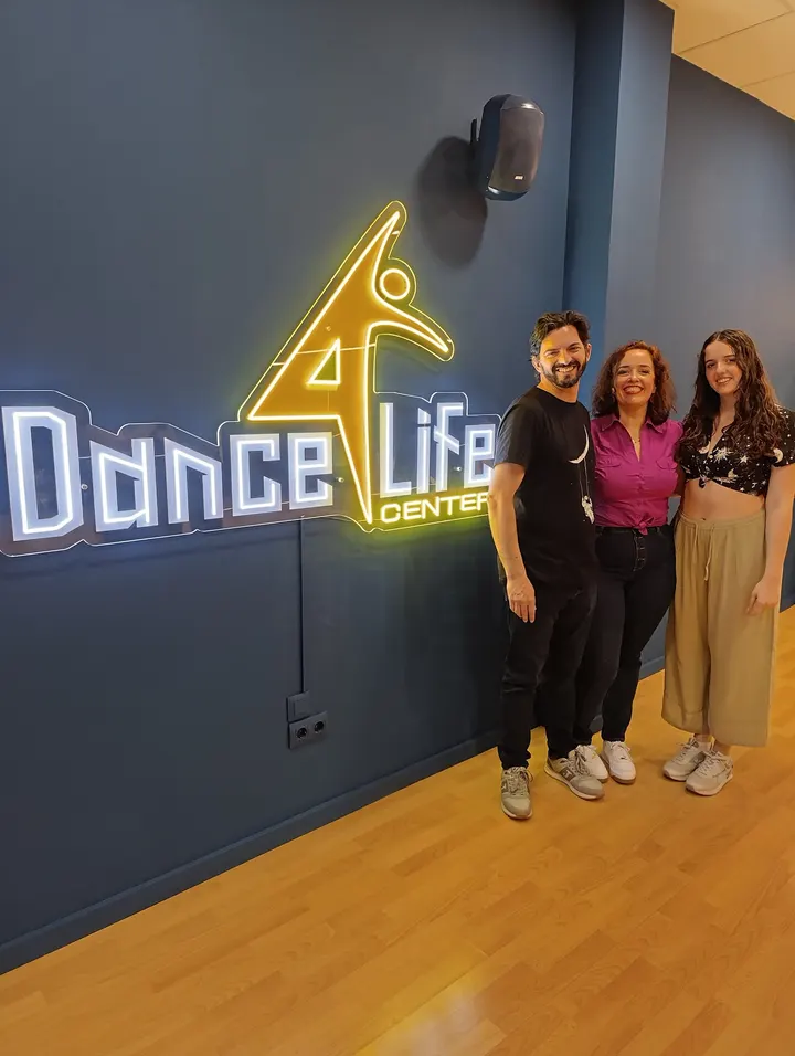 Dance4life Center — baile-studio en CASTILLEJA DE LA CUESTA — 2