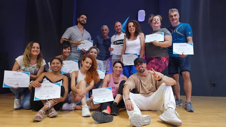 Dance4life Center — baile-studio en CASTILLEJA DE LA CUESTA — 3