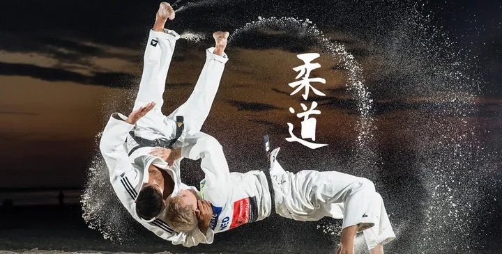 Lu Gia Jen — Vechtsport in Escamp, Den Haag