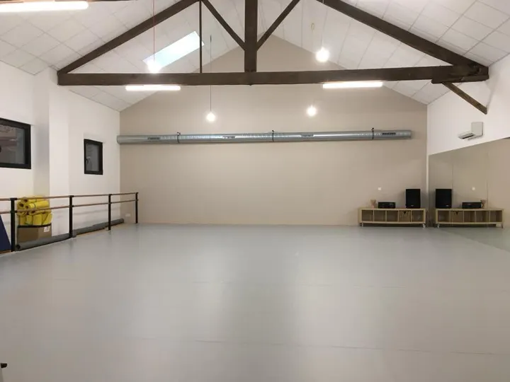 AMPLITUDE Danse — danse-studio à Minimes / Barrière de Paris / Ponts-Jumeaux / La Vache / Raisin / Fondeyre, Toulouse — 3