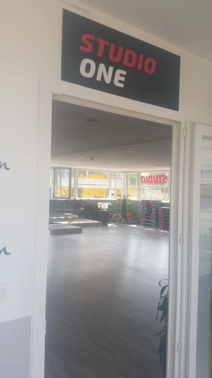 Studio one — Salle de fitness à Verdun