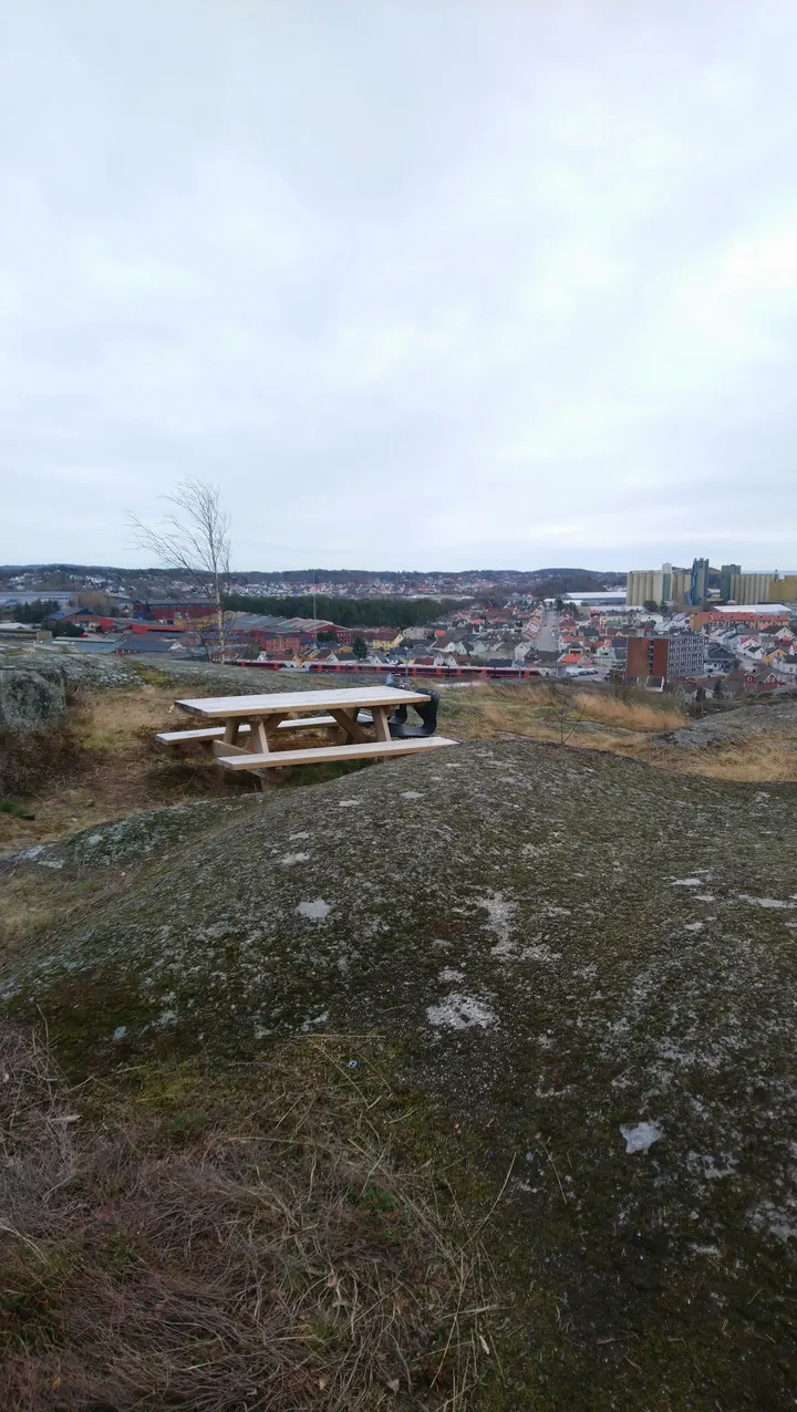 Mesterfjellet Sports Club Tom Erik Oxholm — Treningsstudio i Hovland, Larvik