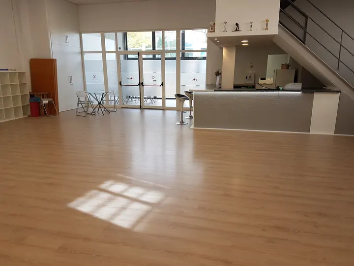 Bàsic Escuela de Baile Reus — baile-studio en Reus — 3