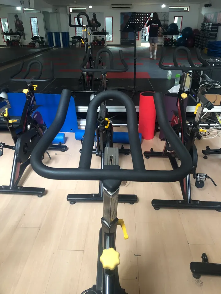 O-Zone Salle de avec Piscine — salle de fitness-studio à Bordeaux — 4