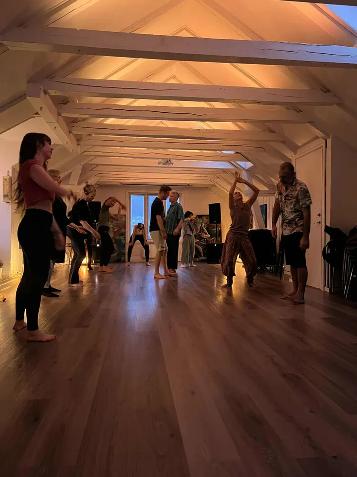 Heidi Folkeseth - Yoga Og Coaching — yoga-studio i Ytrebygda, HJELLESTAD — 2