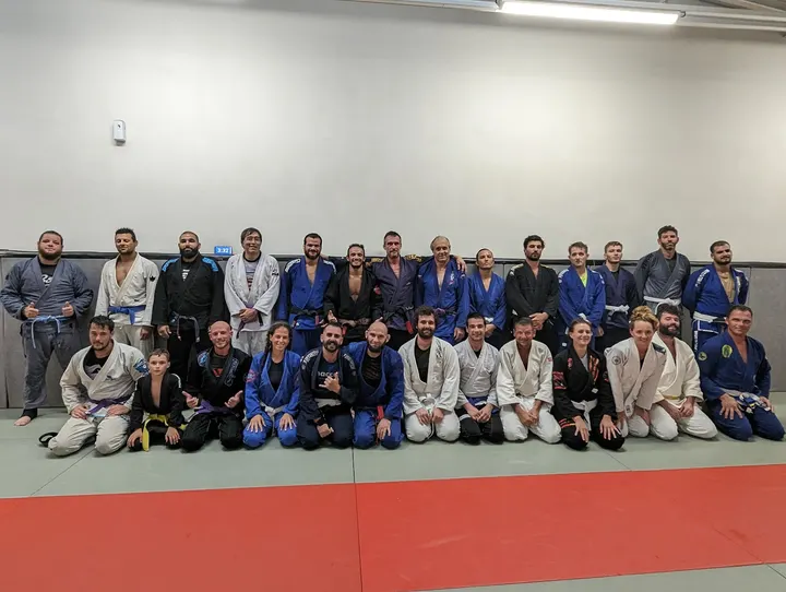 Fight Team Toulon Jiu-Jitsu Brésilien — jjb-studio à Toulon — 3