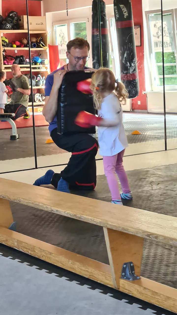 IWTSA Fight Academy — kampfsport-studio in Sindelfingen-Maichingen, Stuttgart — 2