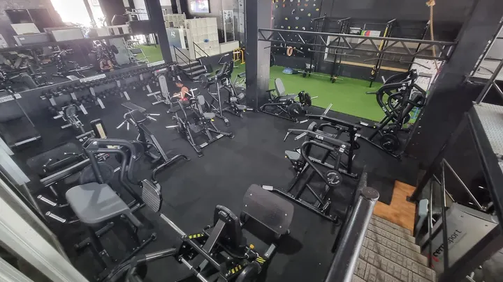 AZ GYM & JIU JITSU ACADEMY — Estudio de fitness en Can Frigoles, Santa Eulalia del Río