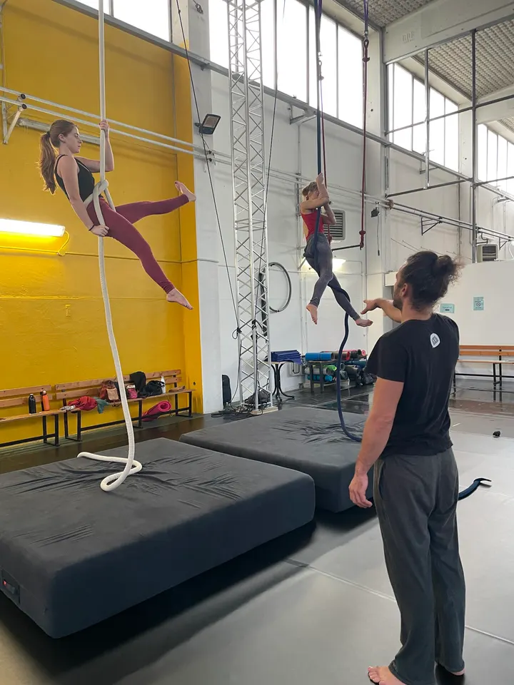 OfficinAcrobatica ssd — acrobatica aerea-studio a Bologna — 3